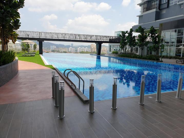 Apartment Pinnacle Sri Petaling Nearby Stadium Bukit Jaili Cozy 8ppl Maxine